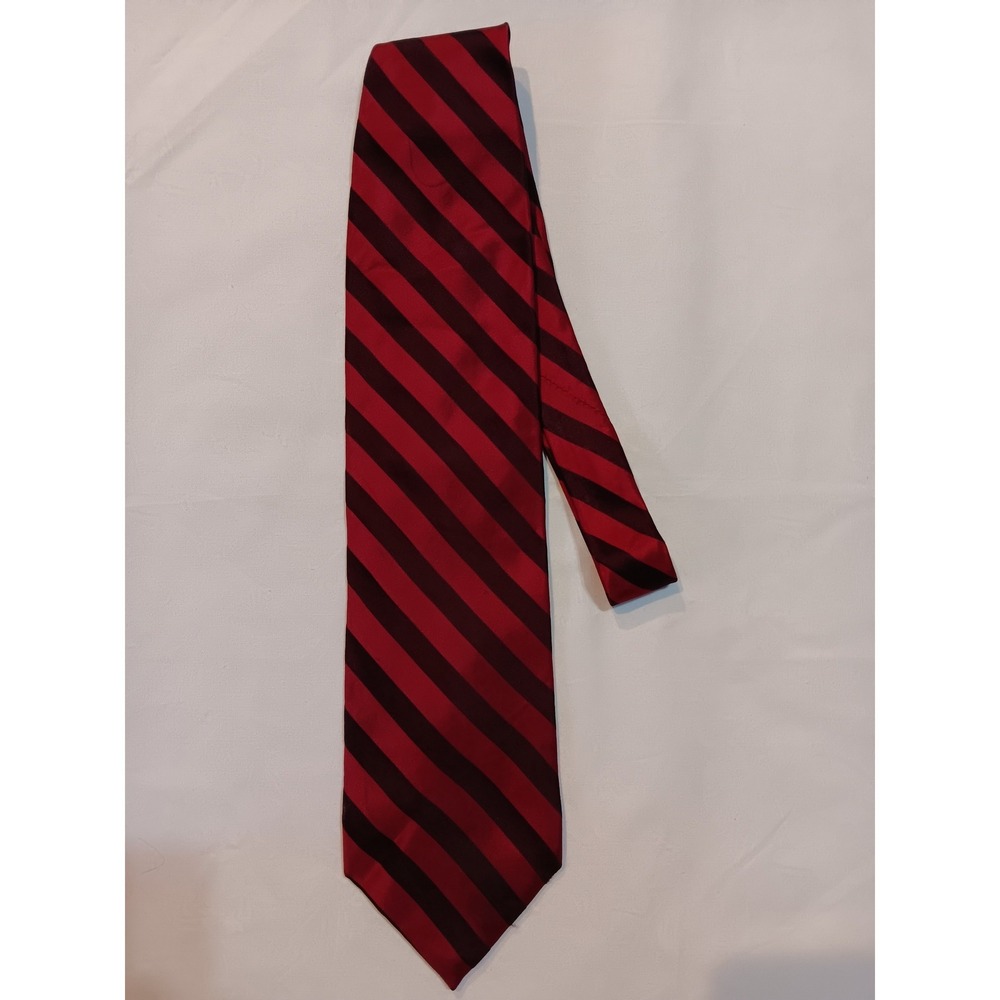 Murano Mens Red Burgundy Striped 100% Silk Necktie Made in USA WPL 2831